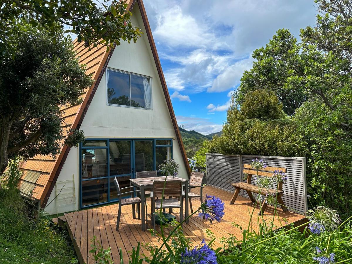 Pohutukawa Coastal Chalets Coromandel Exterior photo