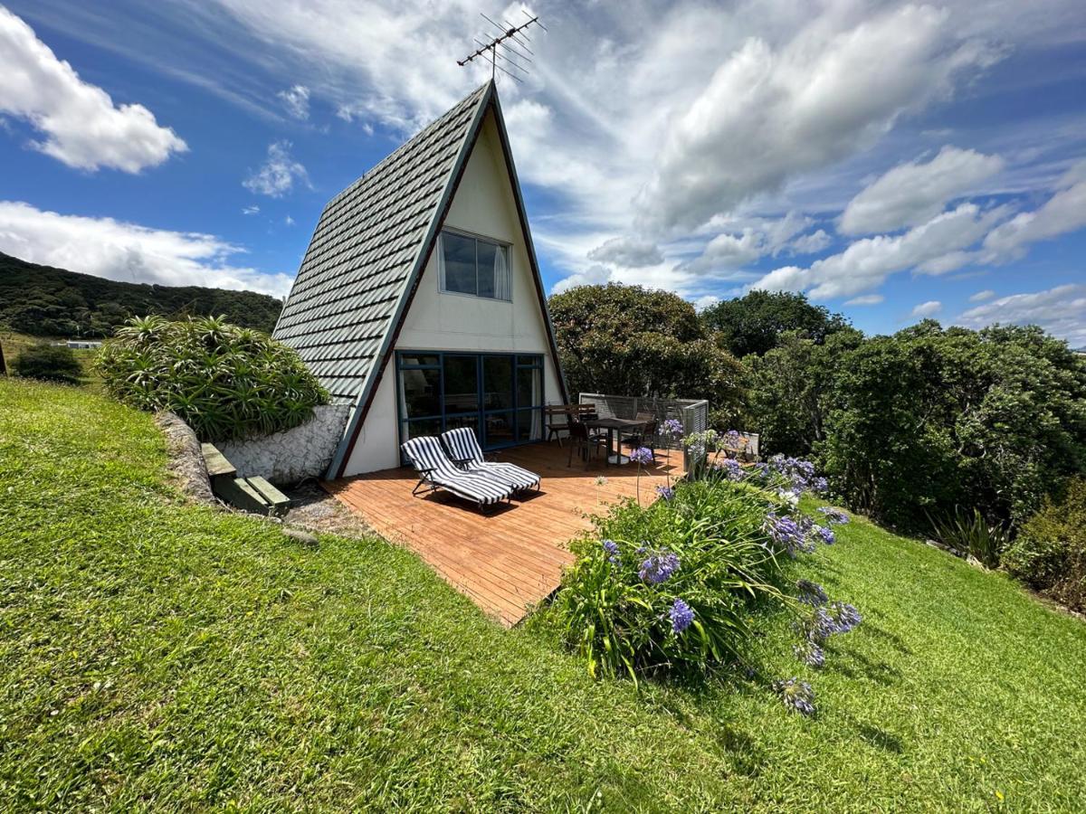 Pohutukawa Coastal Chalets Coromandel Exterior photo