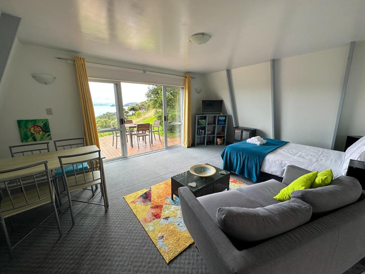 Pohutukawa Coastal Chalets Coromandel Exterior photo